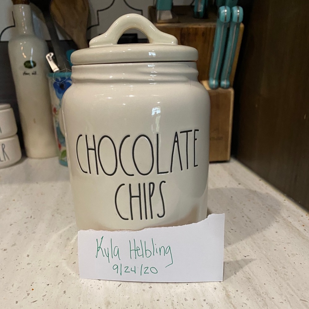 Rae Dunn Chocolate Chips Cani